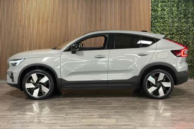 Volvo C40 (2024) thumbnail 5