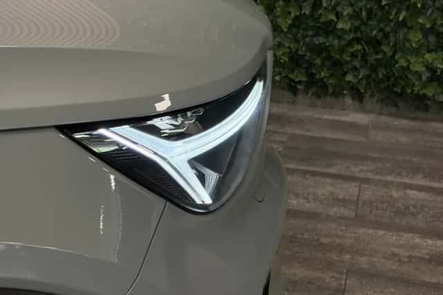 Volvo C40 (2024) thumbnail 45