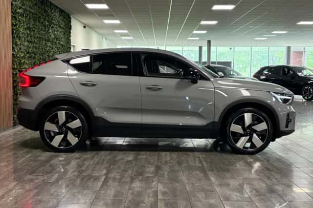 Volvo C40 (2024) thumbnail 8