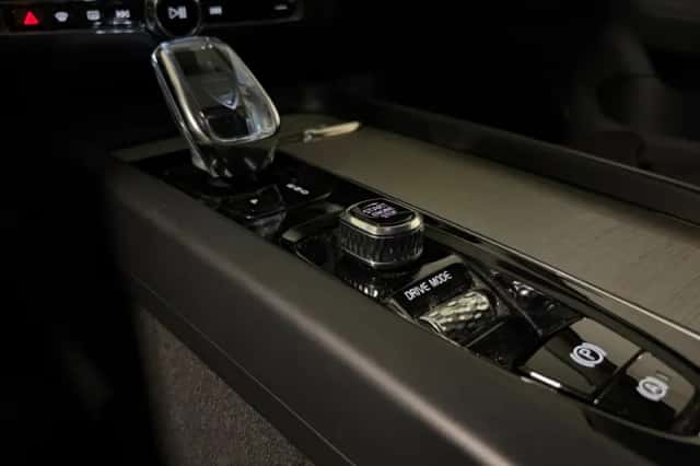 Volvo V60 (2021) thumbnail 42