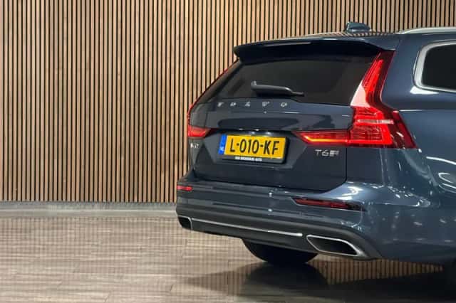 Volvo V60 (2020) thumbnail 11