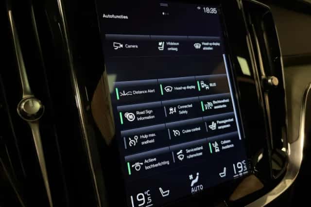 Volvo V60 (2020) thumbnail 29