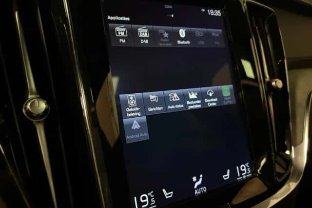 Volvo V60 (2020) thumbnail 30