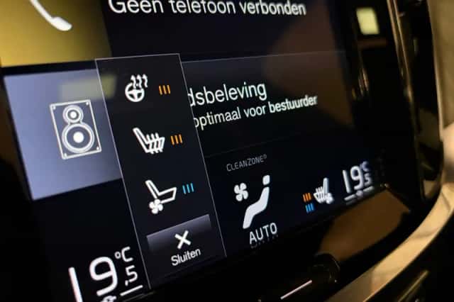 Volvo V60 (2020) thumbnail 43