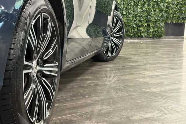 Volvo V60 (2020) thumbnail 9
