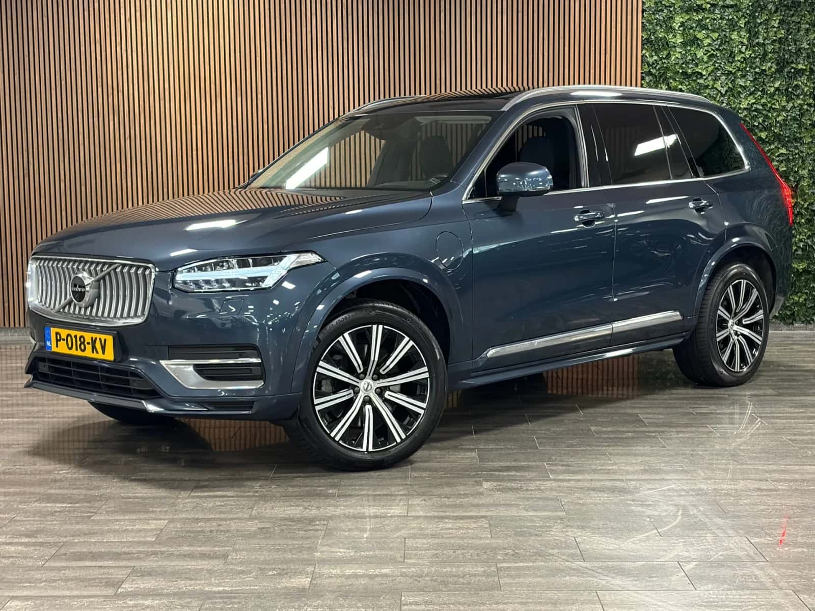 Volvo XC90 (2022) — foto 1