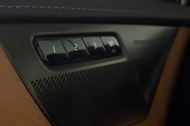 Volvo XC90 (2022) thumbnail 47
