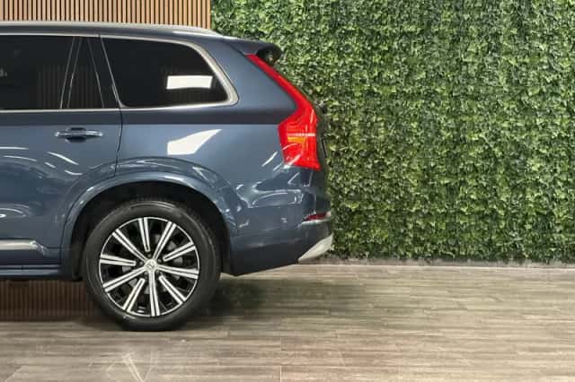 Volvo XC90 (2022) thumbnail 7
