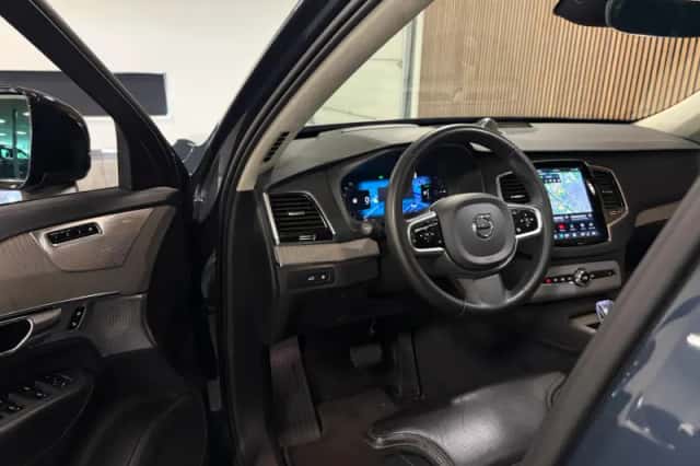 Volvo XC90 (2024) thumbnail 21