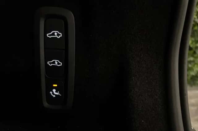 Volvo XC60 (2024) thumbnail 13