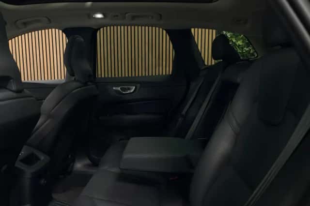 Volvo XC60 (2024) thumbnail 15