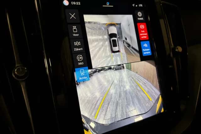 Volvo XC60 (2024) thumbnail 29