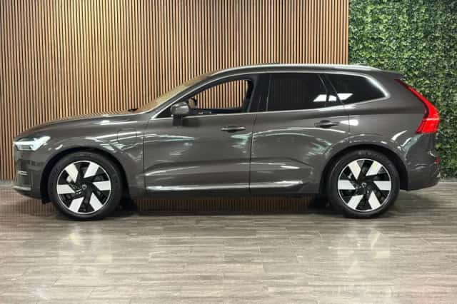 Volvo XC60 (2024) thumbnail 5