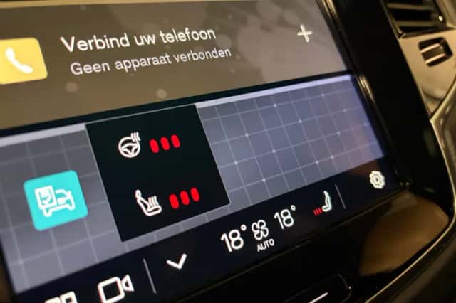Volvo XC90 (2023) thumbnail 40