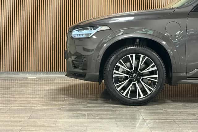 Volvo XC90 (2023) thumbnail 6