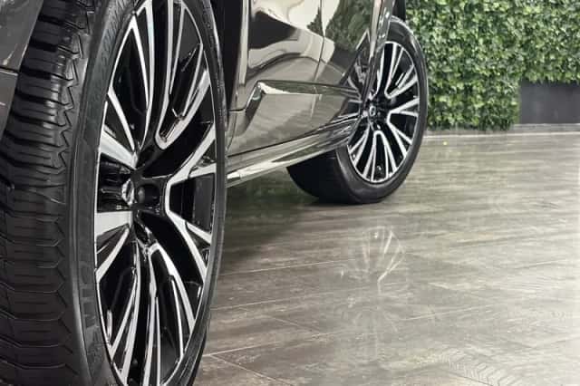 Volvo XC90 (2023) thumbnail 9