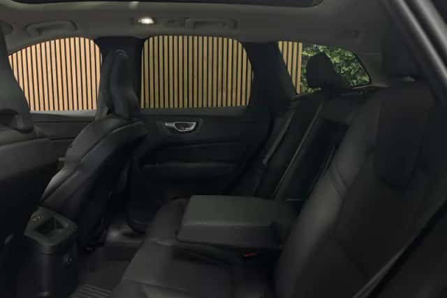 Volvo XC60 (2023) thumbnail 15