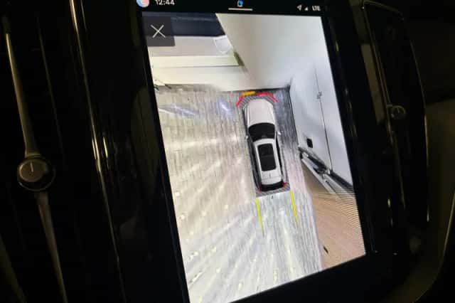 Volvo XC60 (2023) thumbnail 27
