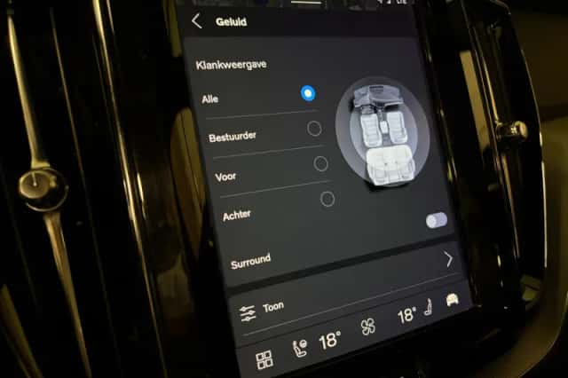 Volvo XC60 (2021) thumbnail 29