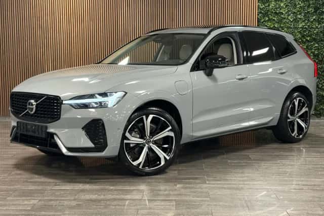 Volvo XC60 (2023) thumbnail 1