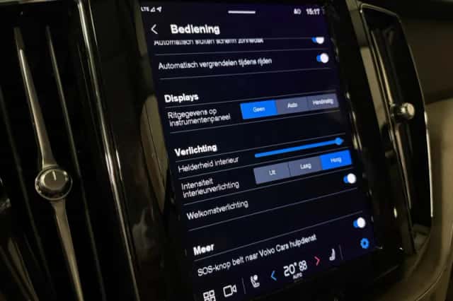 Volvo XC60 (2023) thumbnail 33