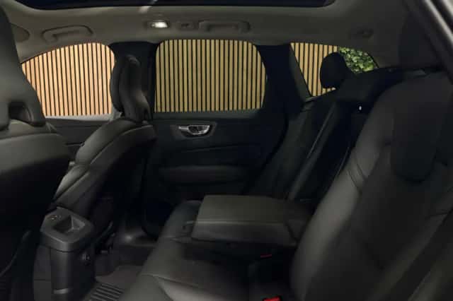 Volvo XC60 (2022) thumbnail 14