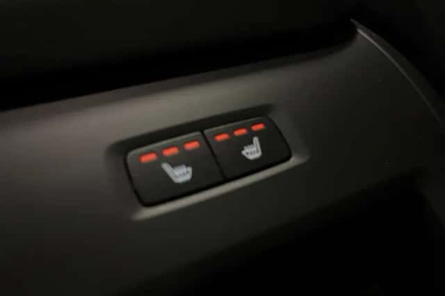 Volvo XC60 (2022) thumbnail 15