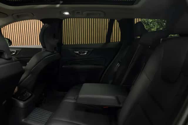 Volvo V60 (2024) thumbnail 15