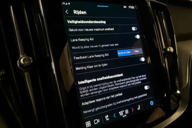 Volvo V60 (2024) thumbnail 28
