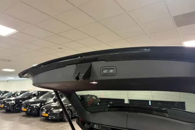 Volvo V60 (2024) thumbnail 12