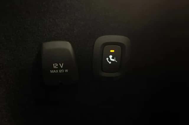 Volvo V60 (2024) thumbnail 13