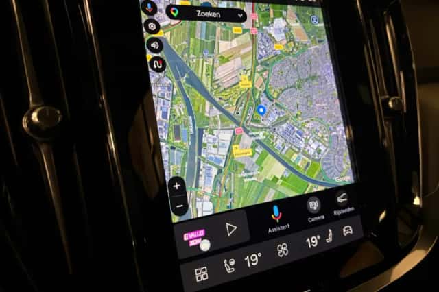 Volvo V60 (2024) thumbnail 23