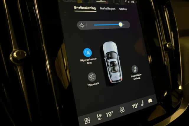 Volvo V60 (2024) thumbnail 27