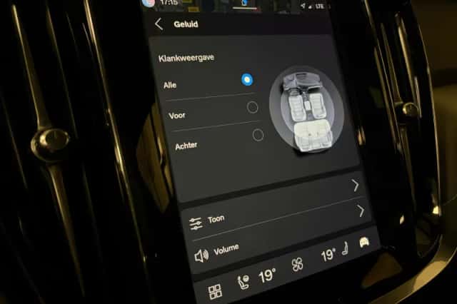 Volvo V60 (2024) thumbnail 29