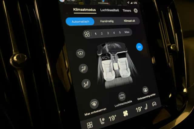 Volvo V60 (2024) thumbnail 31