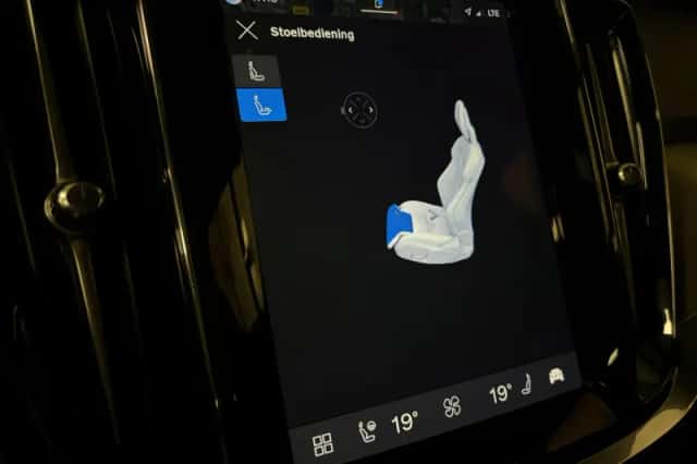 Volvo V60 (2024) thumbnail 33