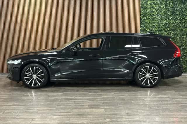 Volvo V60 (2024) thumbnail 5