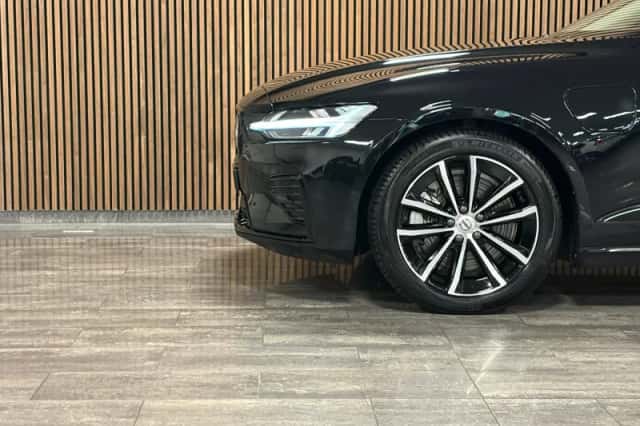 Volvo V60 (2024) thumbnail 6