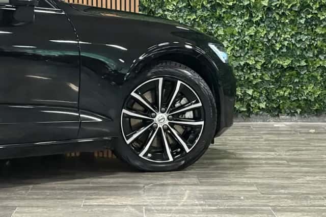 Volvo V60 (2025) thumbnail 4