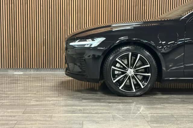 Volvo V60 (2025) thumbnail 6
