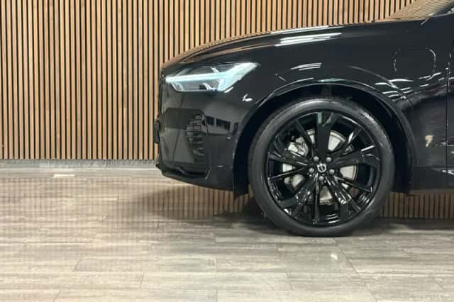 Volvo XC60 (2024) thumbnail 6