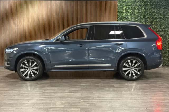 Volvo XC90 (2021) thumbnail 5