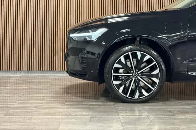 Volvo XC60 (2025) thumbnail 6