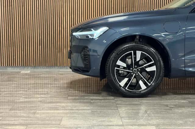 Volvo XC60 (2025) thumbnail 6