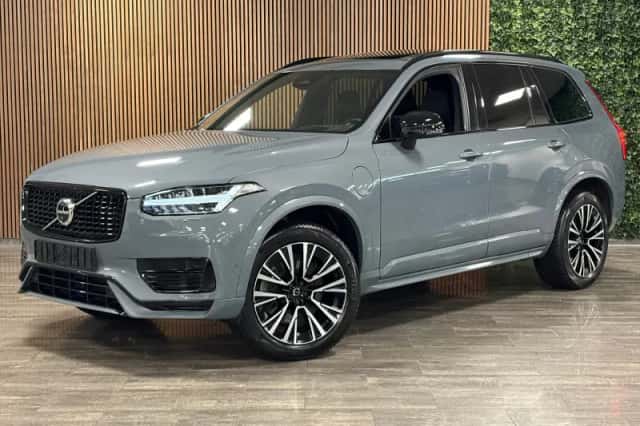 Volvo XC90 (2022) thumbnail 1