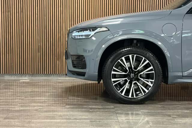 Volvo XC90 (2022) thumbnail 6