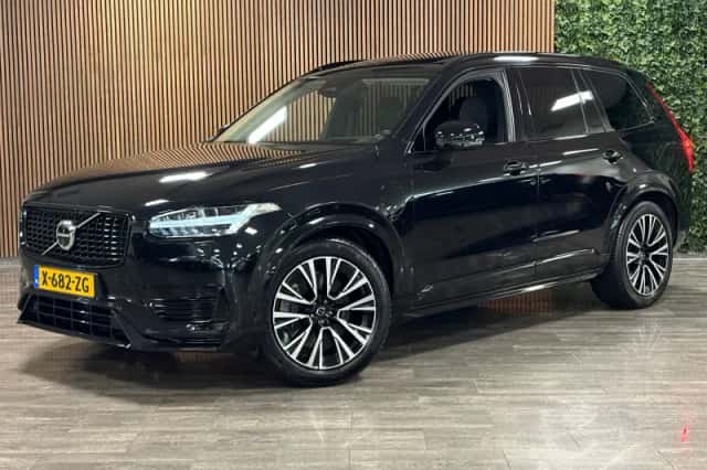 Volvo XC90 (2024) thumbnail 1