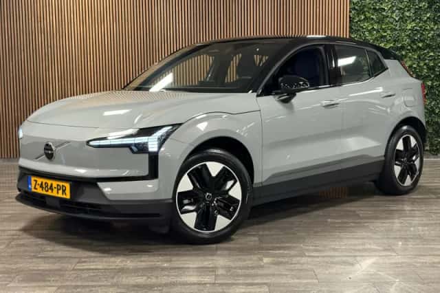 Volvo EX30 (2024) thumbnail 1