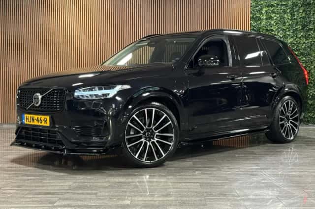 Volvo XC90 (2024) thumbnail 1