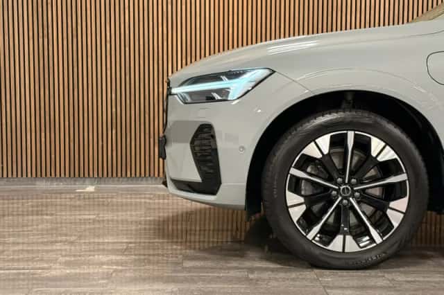 Volvo XC60 (2025) thumbnail 6